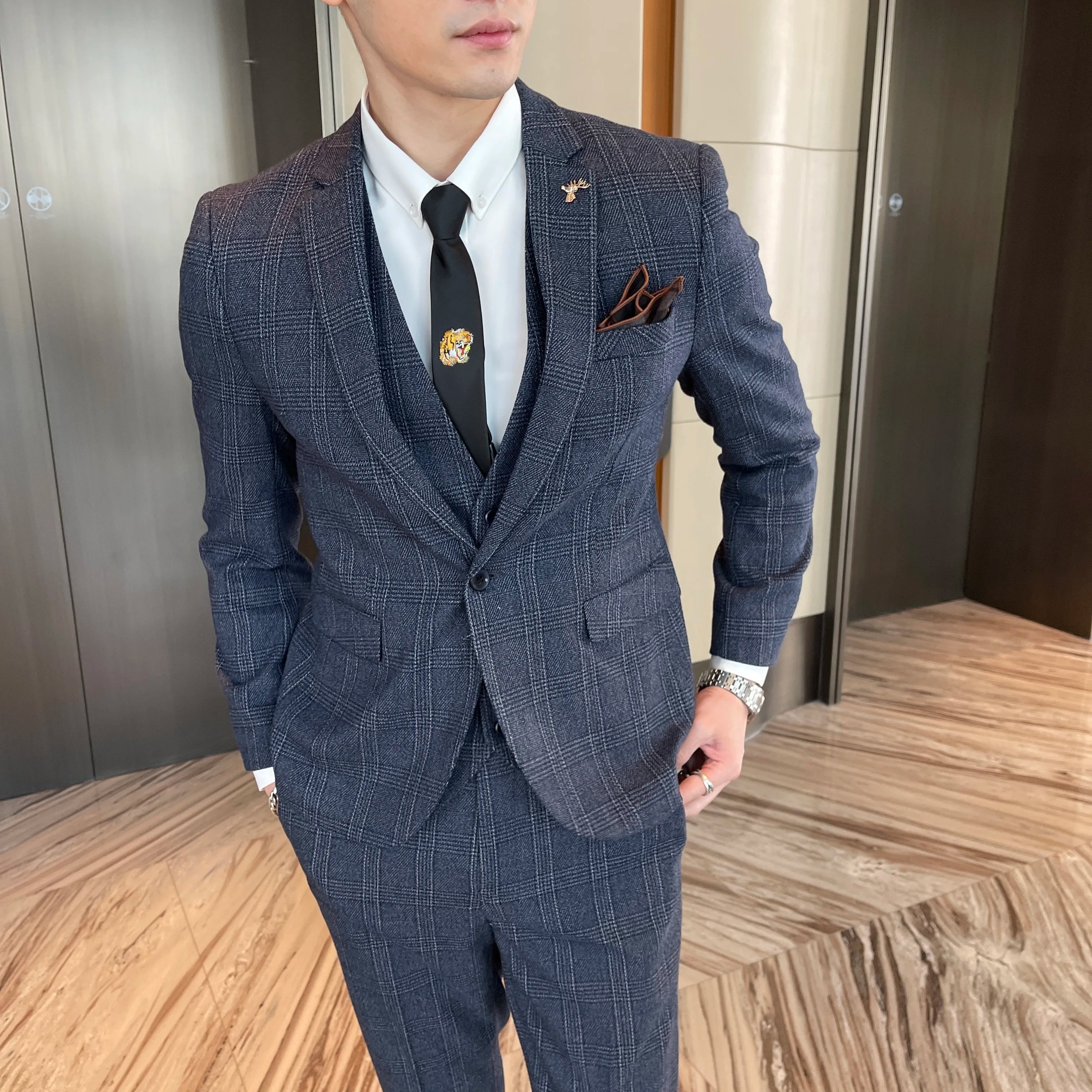 Men’s Korean Plaid 3-Piece Suit – Blazer, Vest & Trousers Set
