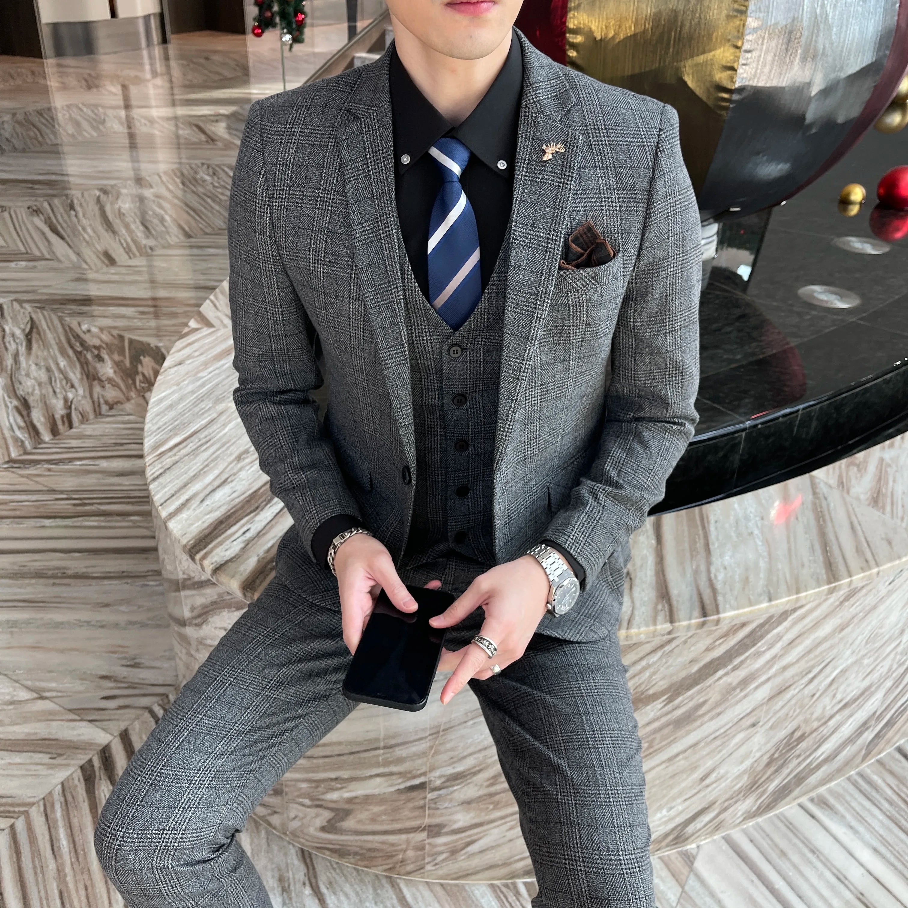 Men’s Korean Plaid 3-Piece Suit – Blazer, Vest & Trousers Set