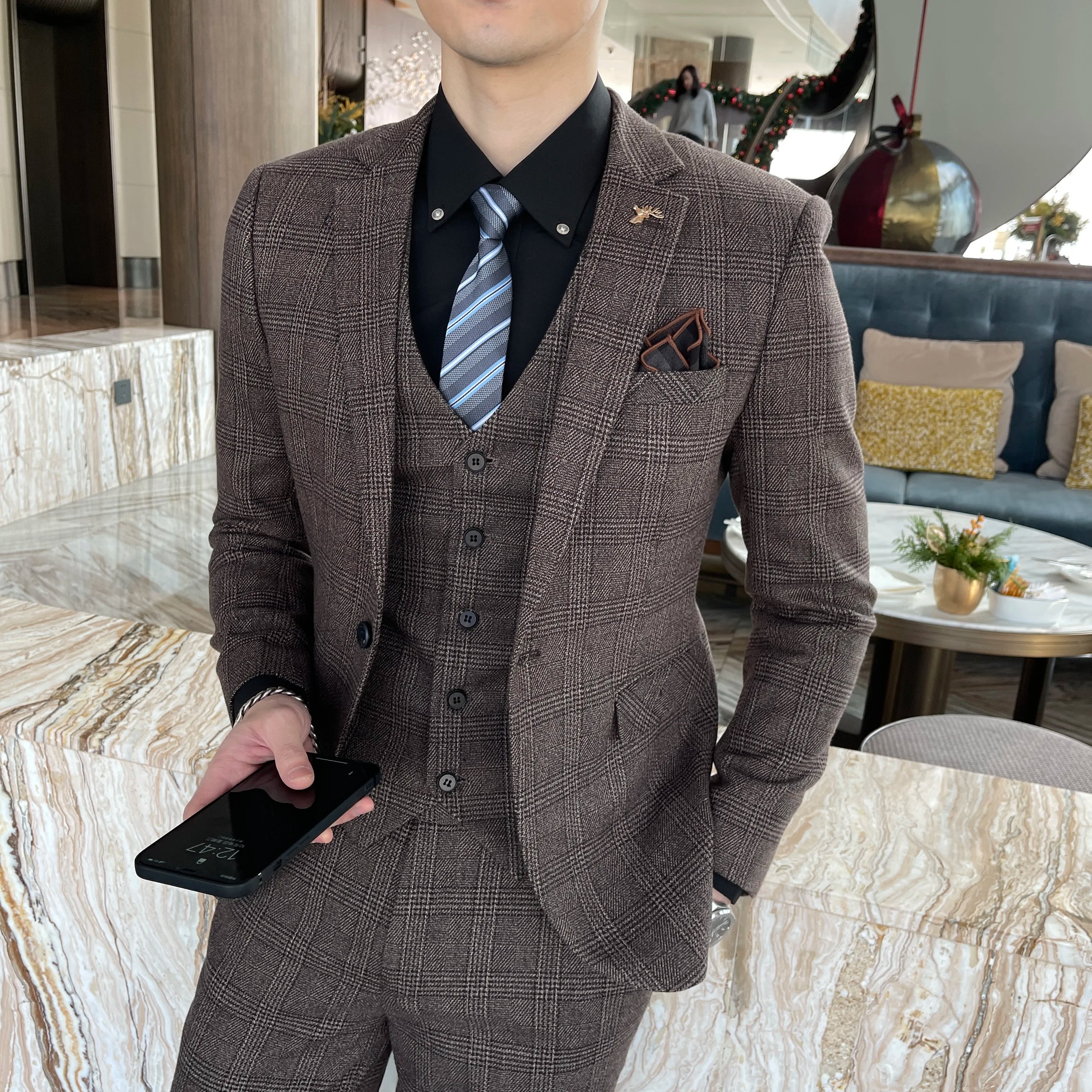 Men’s Korean Plaid 3-Piece Suit – Blazer, Vest & Trousers Set