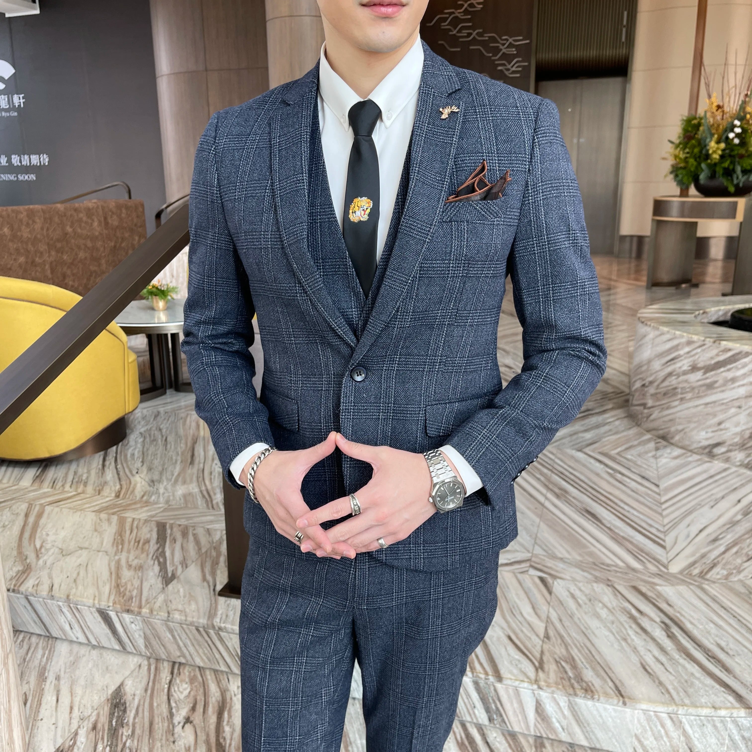 Men’s Korean Plaid 3-Piece Suit – Blazer, Vest & Trousers Set