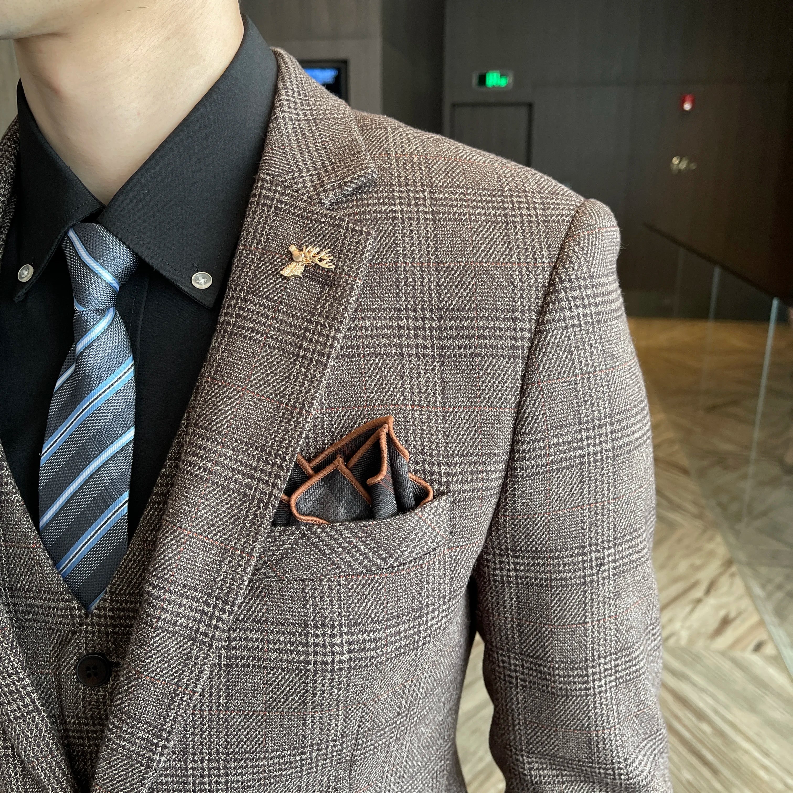 Men’s Korean Plaid 3-Piece Suit – Blazer, Vest & Trousers Set